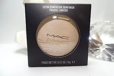 MAC Extra Dimension Skinfinish Poudre Lumiere Double Gleam Highlighter Powder • $16