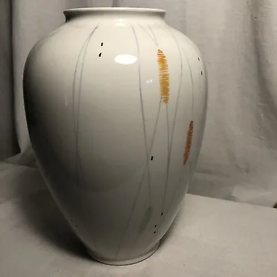 Mid Century Modern German Wallendorf Porcelain Art Vase • $145