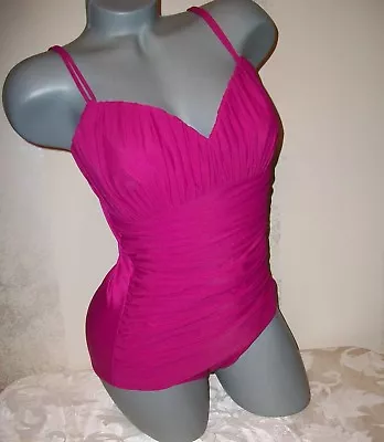  Victoria Secret 12 Retro Magicsuit Fuchsia One Piece Swimsuit  • $69.99