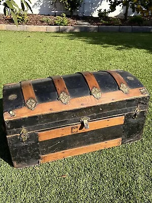 Vintage Wooden Trunk Hump Back Steamer 30” X 16.75” X 14.5” • $80