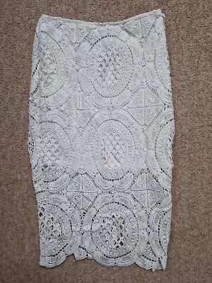 Pretty Missguided Size 6 White Crochet Pencil Midi Skirt • £5