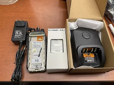 $250 • Buy Motorola XPR6550 UHF 403-470mhz Radio AAH55QDH9LA1AN 