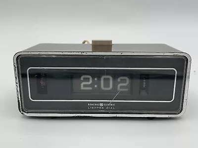 Working Vintage General Electric Lighted Flip Dial Alarm Clock Model 8128-4 Flaw • $24.95