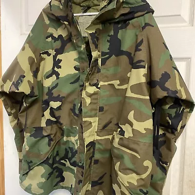 US Army Jacket Mens Large Regular Green Camo Cold Weather Military Tactical • $49.96