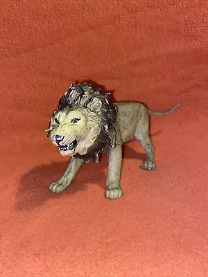 £9.99 • Buy Aaa Heavy Solid Plastic   lion    Height  4.25    Length  9 