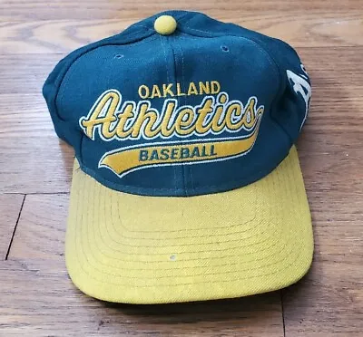 Vintage 1990s Oakland Athletics Snapback Starter Hat Wool Rare *BROKEN BAND* • $60