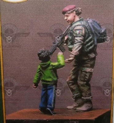 1:35 Scale Resin Soldiers Female Soldier And Children Unassembled Unpainted • $24.98