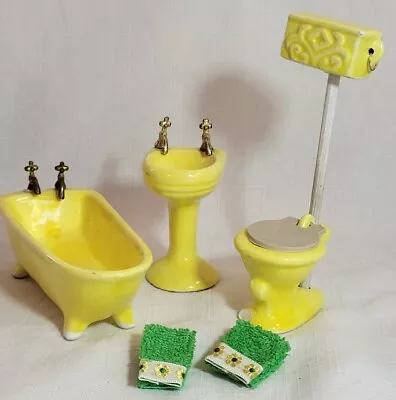 Dollhouse Miniature Yellow Porcelain Bathroom Set Sink Toilet Bathtub • $14