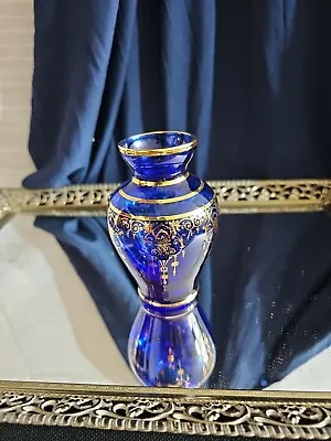 Italian Blue Venetian Blown Art Glass Gold Filigree Vase 4.5 Inches Tall.  Nice • $32.50