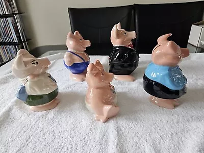 Full Set Of 5 X Natwest Pigs Family Piggy Banks Money Boxes 1980s • £40