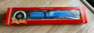 Hornby R.372 LNER Class A4 Loco Seagull • £70