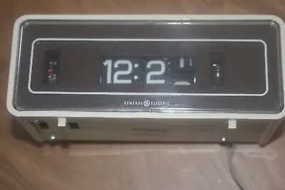 RETRO GE Flip Number Alarm Clock Model 8195  WORKS  • $45