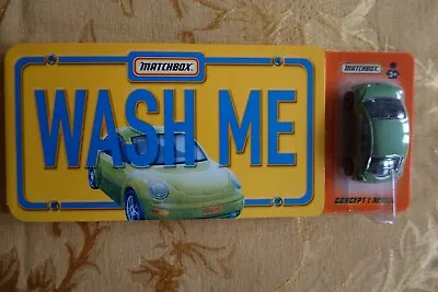 Matchbox 2000 Wash Me Book W/Car VW Volkswagen Concept 1 Beetle MINT SEALED • $11.99