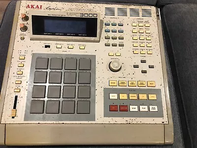 AKAI MPC 3000 Mpc3000 Drum Sampler For Parts Or Fix • $1300