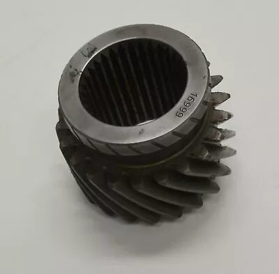 GM NV 4500 5th Gear Mainshaft 5 Speed Diesel Transmission 22T NV 16999 • $28.42