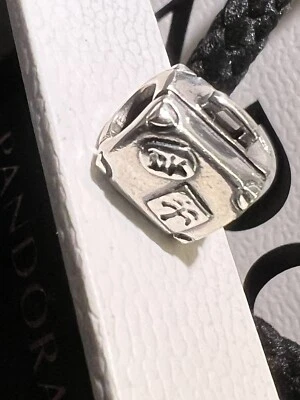 £0.99 • Buy Pandora Charm Genuine Suitcase
