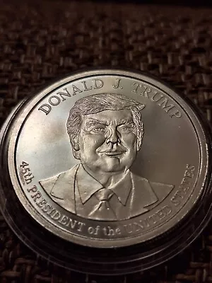 1oz Golden State Mint .999 Pure Silver Donald Trump Round • £34