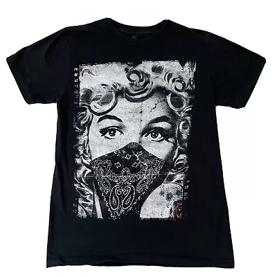 Marilyn Monroe Bandana Face Cover Photo Mens S Black T-shirt/ Red Carpet Noir • $19.99