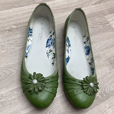 Marco Tozzi Ladies Size 40 (6.5) Green Ballet Flat Sytle Shoes • £7