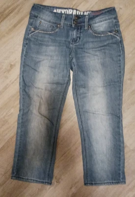 $16.99 • Buy Hydraulic Blue Lola Curvy Crop Capri Stretch Med Wash Womens Jeans 7/8