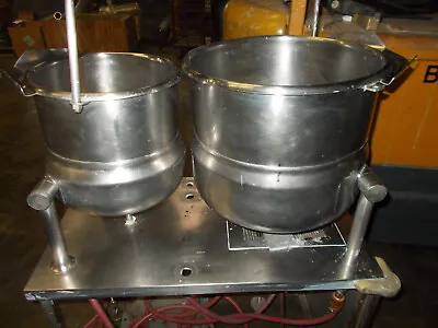 Crown Dual Tilting Steam Kettles DC5  And DC10 • $600