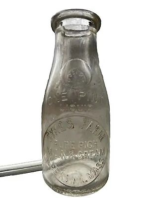 RARE Sykes Farm Seekonk MA. Embossed Pint Glass Milk Bottle Antique Mass. VTG. • $24.99