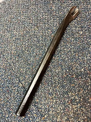 Vintage C. Drew & Co. Cat's Paw Nail Puller 11  Good Condition • $12.50