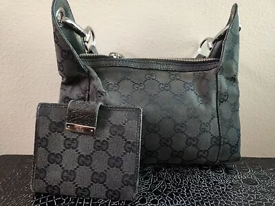 Gucci Hobo Bag • $220