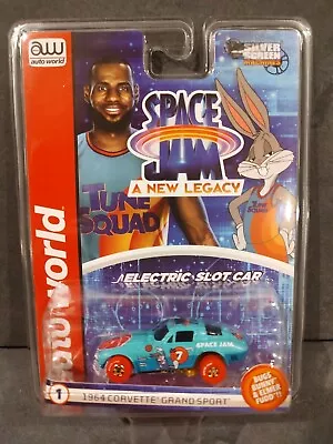 Auto World SC 386 Space Jam  • $9.99