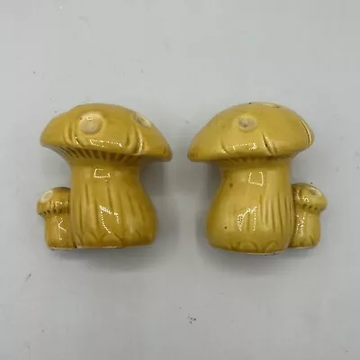 Vintage 70's Ceramic Mushroom Salt & Pepper Shakers Kitschy Bohemian Mod Decor • $14.99