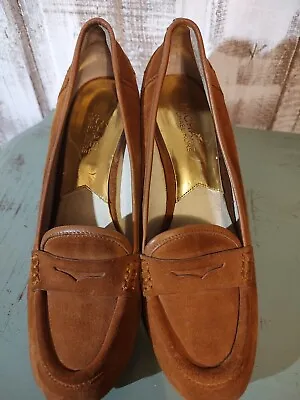 Michael Kors Shoes • $12