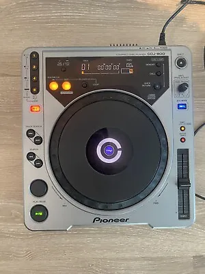 Pioneer Cdj-800                                                                • $550