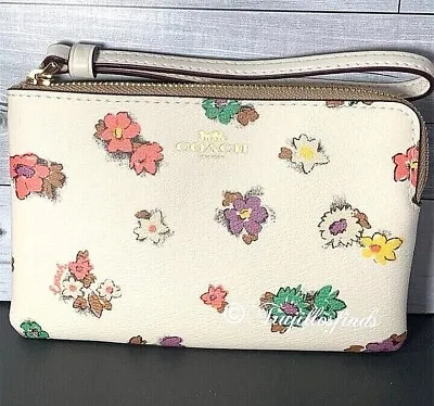 Coach Corner Zip Wristlet With Spaced Floral Field Print CA735 New P1 • $48.99