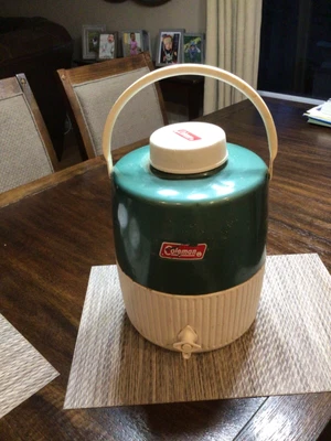 $24.95 • Buy Vtg.  Coleman 2 Gallon Water Jug Dispenser 9/74 Green Metal & Plastic
