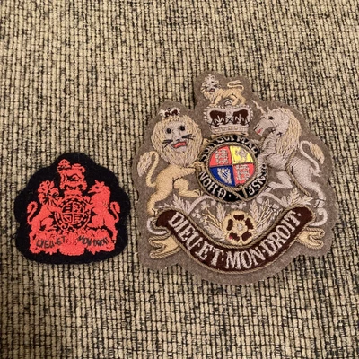 £80.31 • Buy BRITISH ARMY FOOT GUARDS REGIMENTAL SERGEANT MAJOR RSM ARM BADGEs