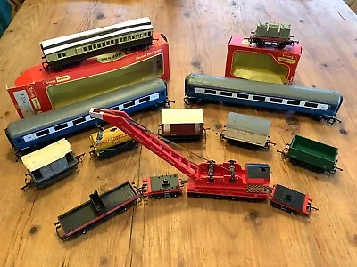 Hornby OO Carriages Crane And Rolling Stock: Very Good Working Condition. • £14.99