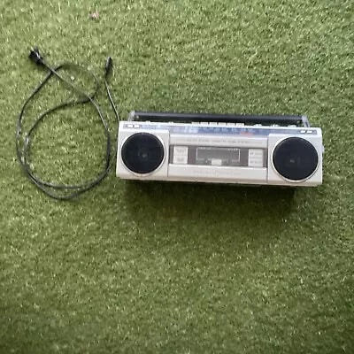 Vintage Ge Boombox Ge 3-5283b. Cassette And Radio. Works Well • $39.79