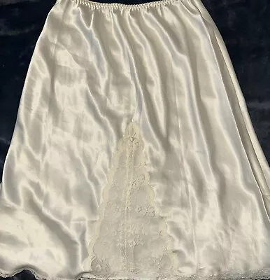 Vintage Chantilly Maidenform New Half Slip Off White Silky Satin Lace USA Medium • $19