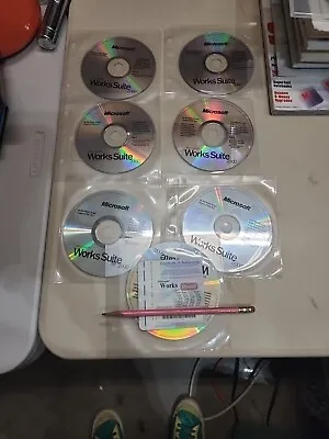 Vintage Microsoft Works Suite 2000 CD Set Of 7 With Product Key • $10