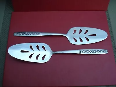 2 Vintage Northland Stainless Steel Cake Servers • £3.50