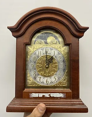 HOWARD MILLER DUAL CHIME MANTEL CLOCK / TABLE MOON CLOCK #630-130 As Is • $79.99