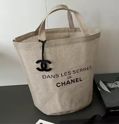CHANEL Novelty Tote Bag Dans Les Serres Event Ladies Camellia Present Japan F/S • $89.99