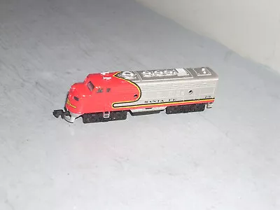 *        N Scale Locomotive Dummy Santa Fe 215  Needs A Coupler • $19.99