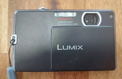 Panasonic Lumix DMC FP2 Slim Digital Camera 14 MP + Charger + 4GB SD Card • £32.99