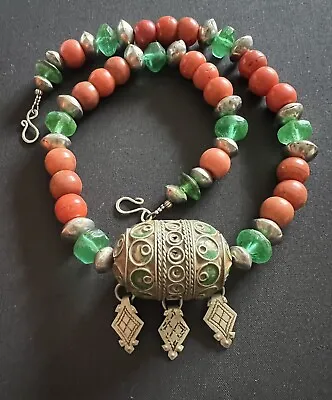 Tagmoute Enameled Moroccan Vintage Egg & Green Vaseline Trade Beads Necklace • $195