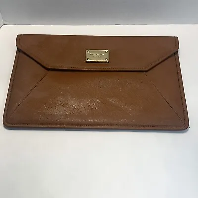 MICHAEL KORS Tablet IPad Envelope Sleeve Folio Case Brown Faux Lthr Snap Closure • $25.34