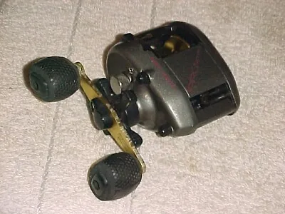 Quantum Q Cast Pro Express Bait Caster Level Wind Fishing Reel • $6.95