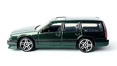 Volvo 850 Estate Wagon Hot Wheels Dark Green 1/64 Loose • $7.25