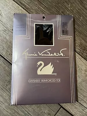 GLORIA VANDERBILT Black Size D Day SHEER PANTYHOSE NOS • $11.75