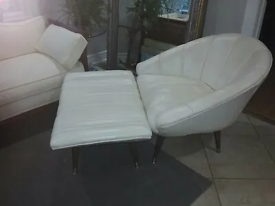 Mid Century Scoop Chair And Ottoman White Leather • $250